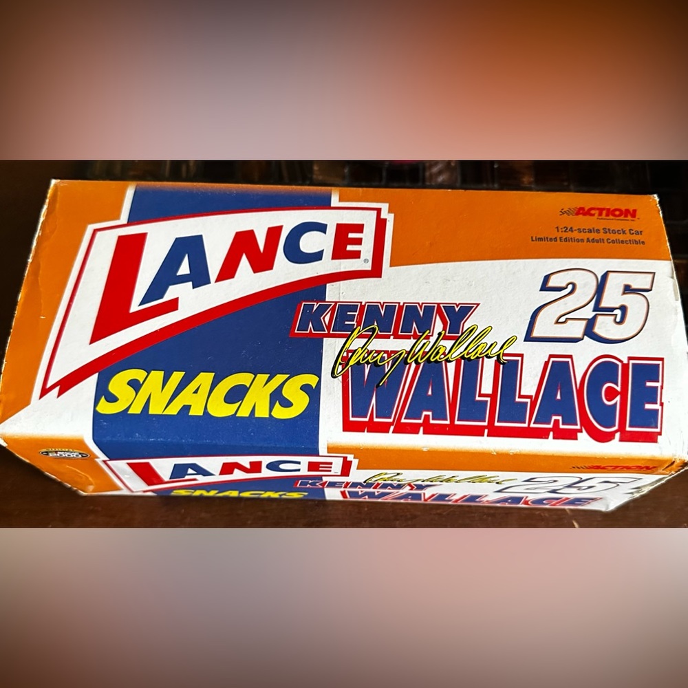 Lance Snacks Kenny Wallace #25 1/24 die cast nascar stick car